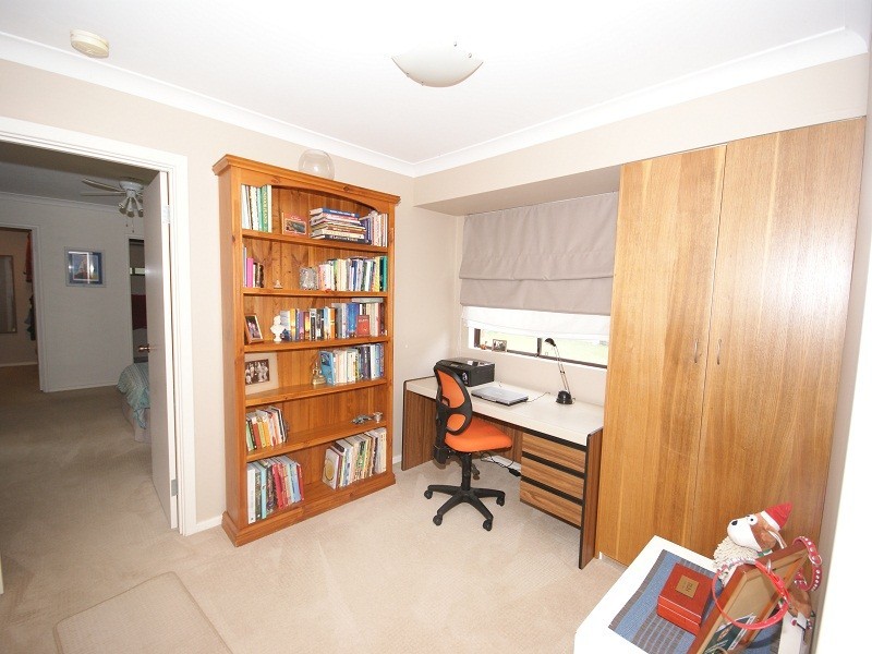 14 Ecclestone Street, Warnbro WA 6169