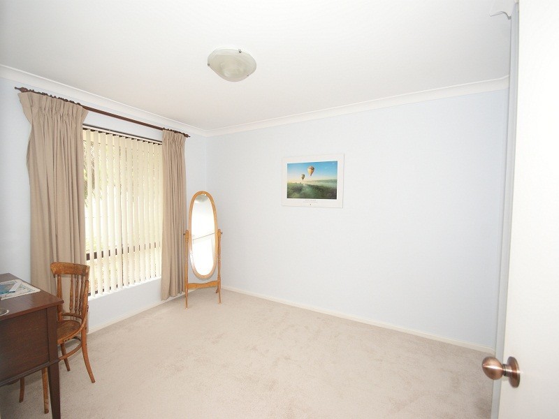 14 Ecclestone Street, Warnbro WA 6169