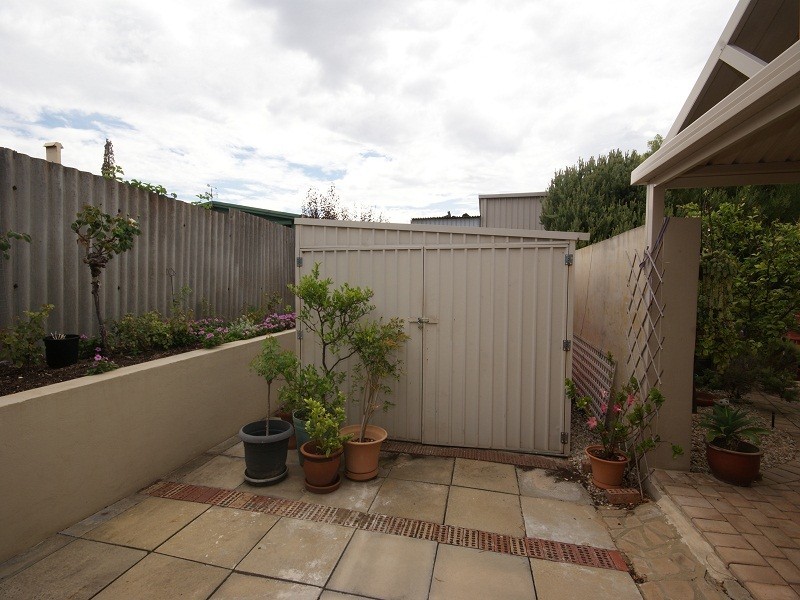 14 Ecclestone Street, Warnbro WA 6169
