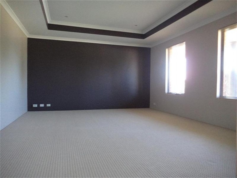 36 Oceanrunner Boulevard, Shoalwater WA 6169