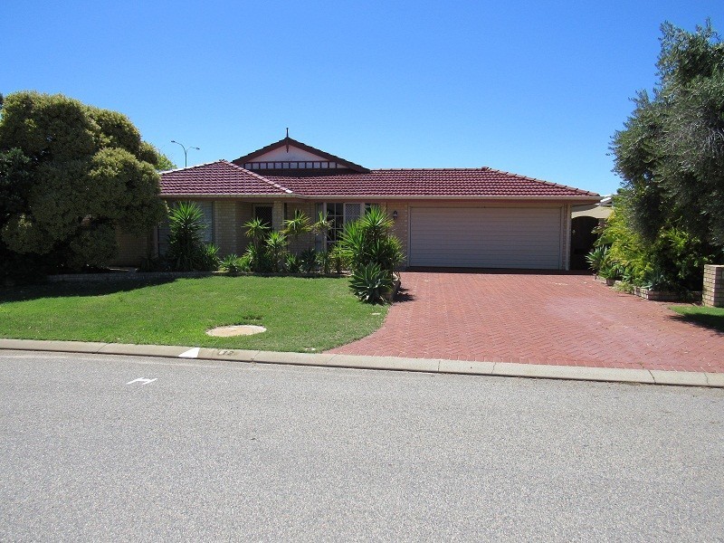 12 Alicante Mews, Secret Harbour WA 6173