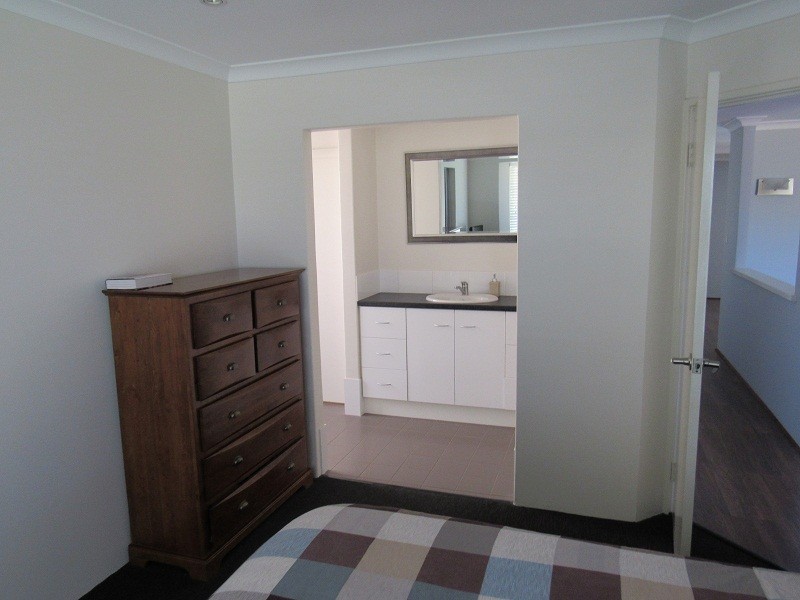 12 Alicante Mews, Secret Harbour WA 6173