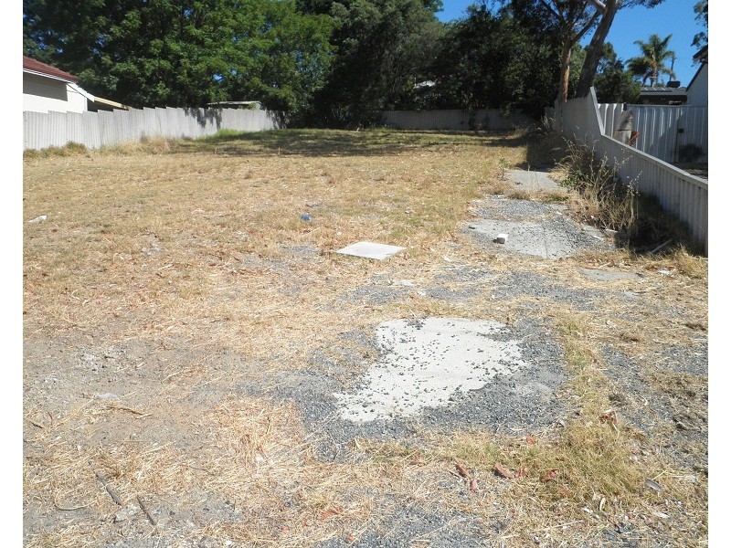 19 Grover Way, Medina WA 6167