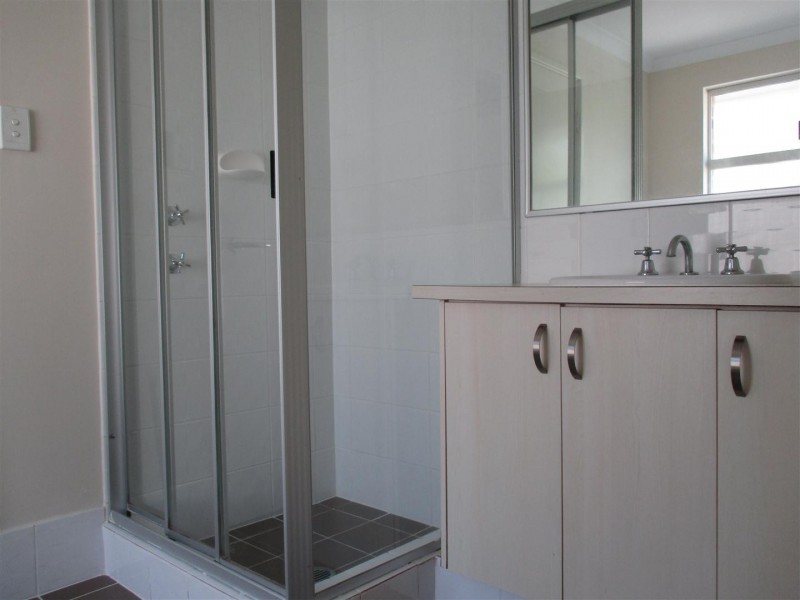 10 Yellowtail Road, Shoalwater WA 6169