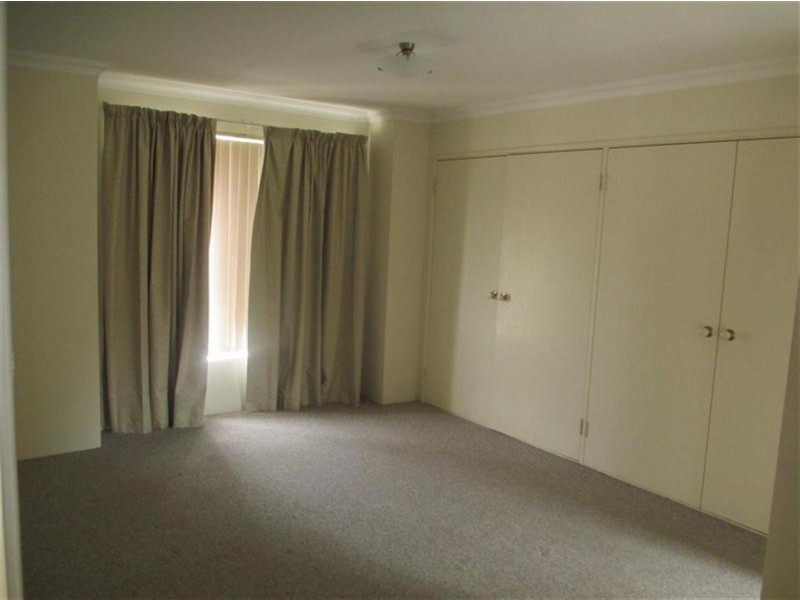 80 Fisher Street, Rockingham WA 6168