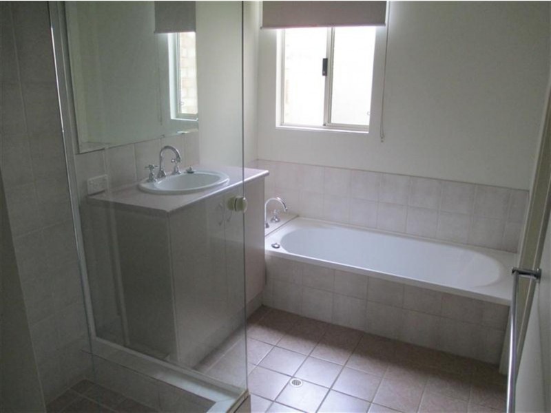 80 Fisher Street, Rockingham WA 6168