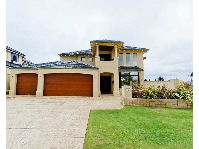 2 Hassars Road, Secret Harbour WA 6173