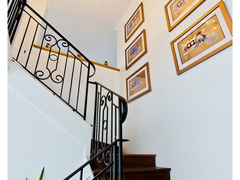 2 Hassars Road, Secret Harbour WA 6173