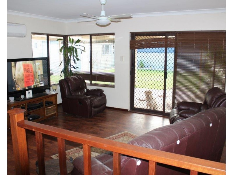 10 Pandora Way, Waikiki WA 6169