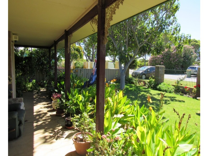 3 First Avenue, Shoalwater WA 6169