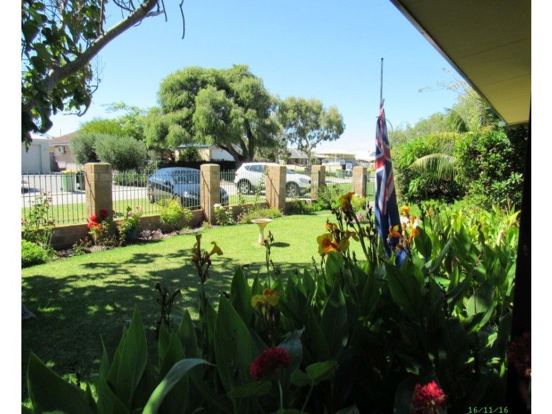 3 First Avenue, Shoalwater WA 6169