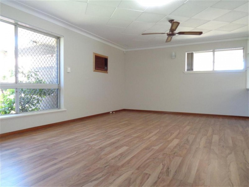 53 Malibu Road, Safety Bay WA 6169