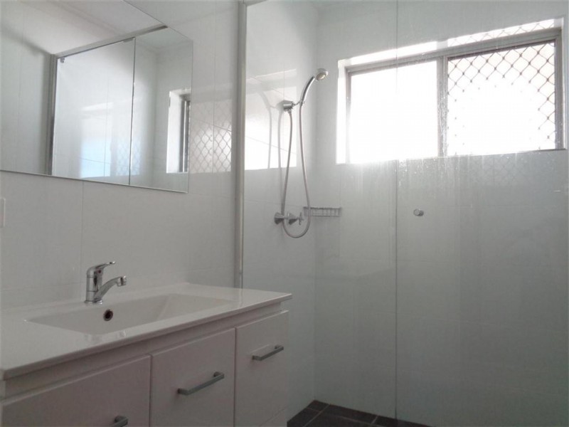 53 Malibu Road, Safety Bay WA 6169