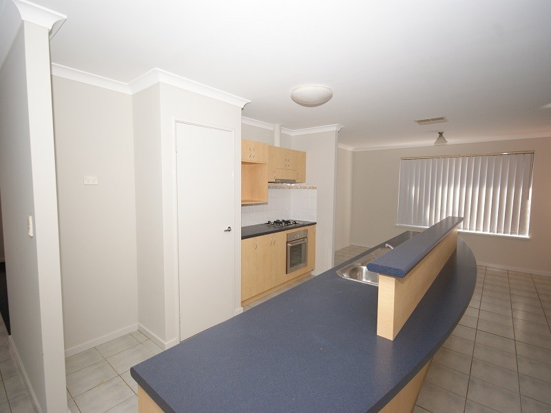 3 Sellafield Bend, Waikiki WA 6169