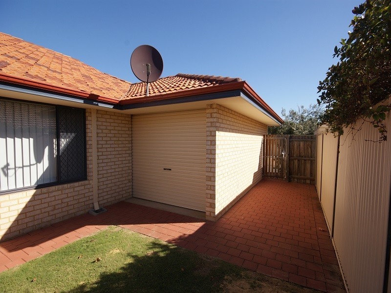 3 Sellafield Bend, Waikiki WA 6169