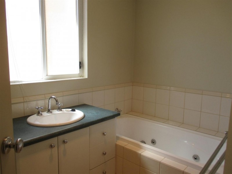 190 Arcadia Drive, Shoalwater WA 6169