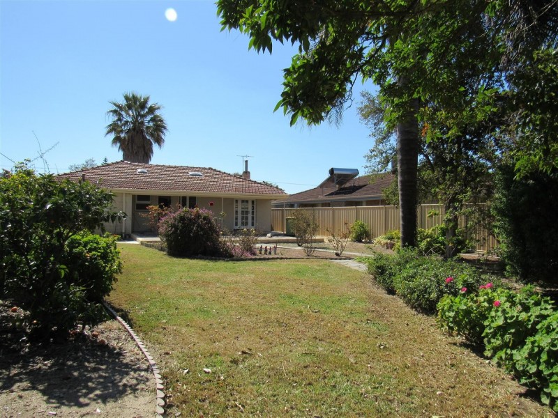 47 Smythe Street, Rockingham WA 6168