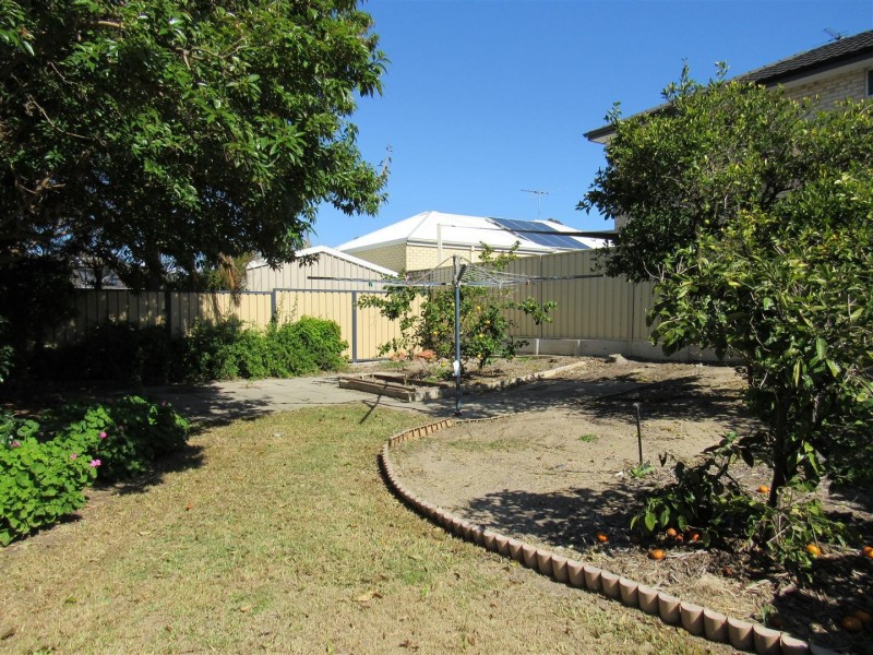 47 Smythe Street, Rockingham WA 6168