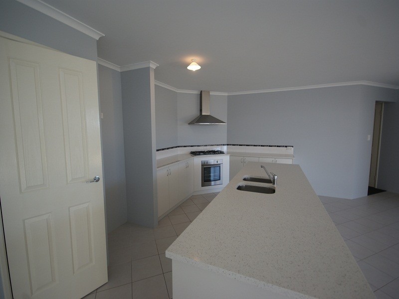 20 Searchers Crescent, Baldivis WA 6171