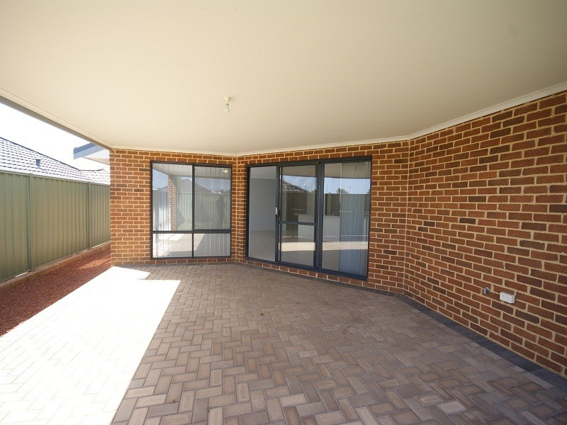 20 Searchers Crescent, Baldivis WA 6171