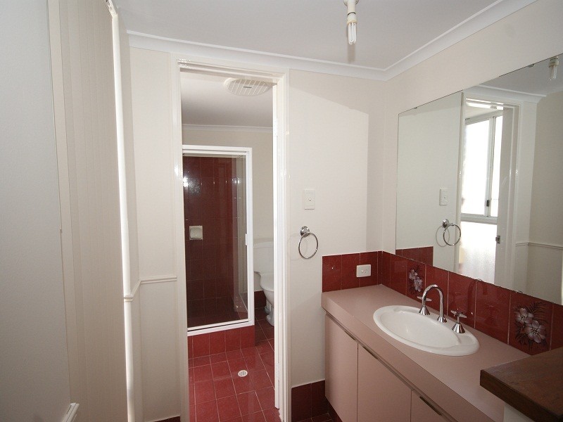 12 Ryde Close, Warnbro WA 6169