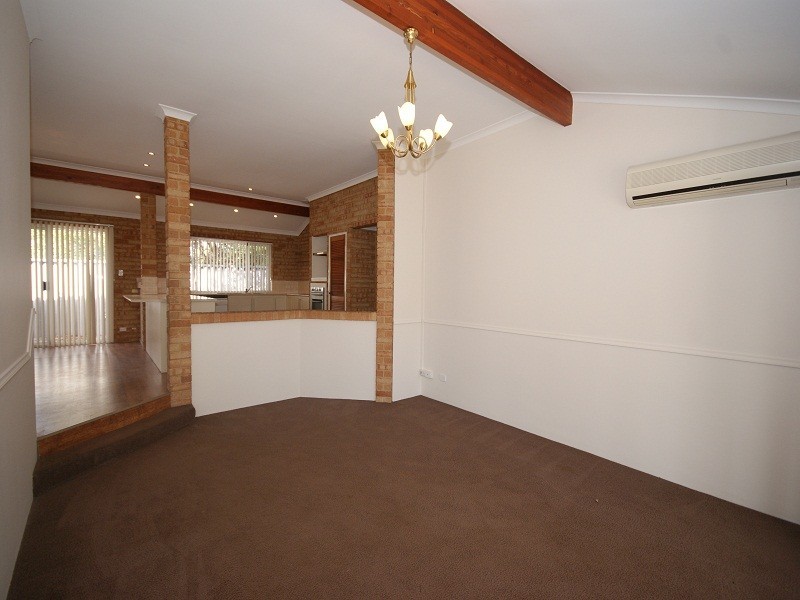 12 Ryde Close, Warnbro WA 6169