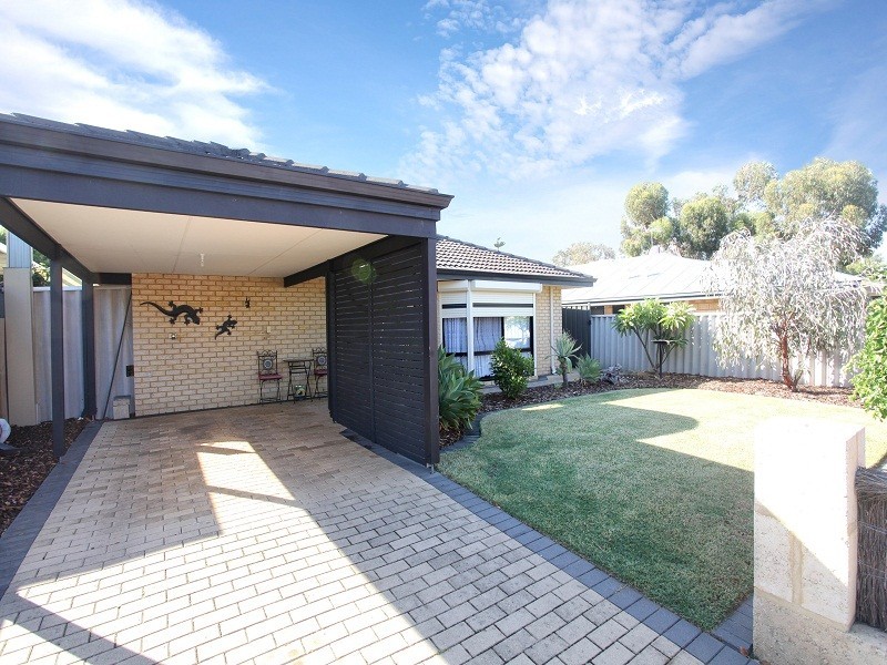 31 Kellam Way, Medina WA 6167