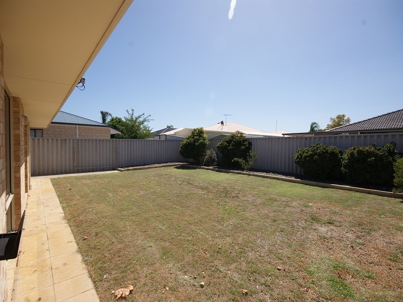 45 San Sebastian Boulevard, Port Kennedy WA 6172