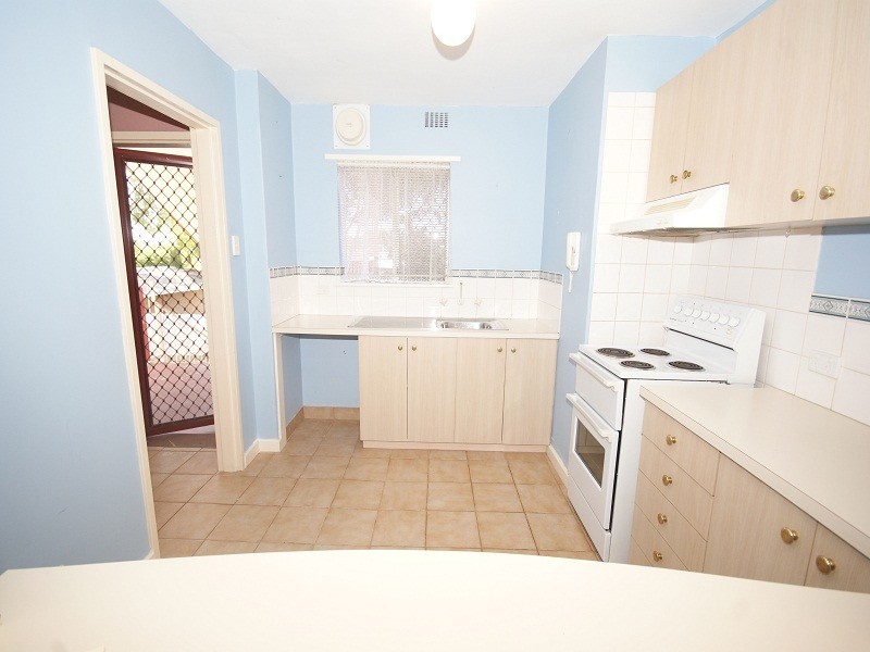 8/15 Pudney Place, Orelia WA 6167