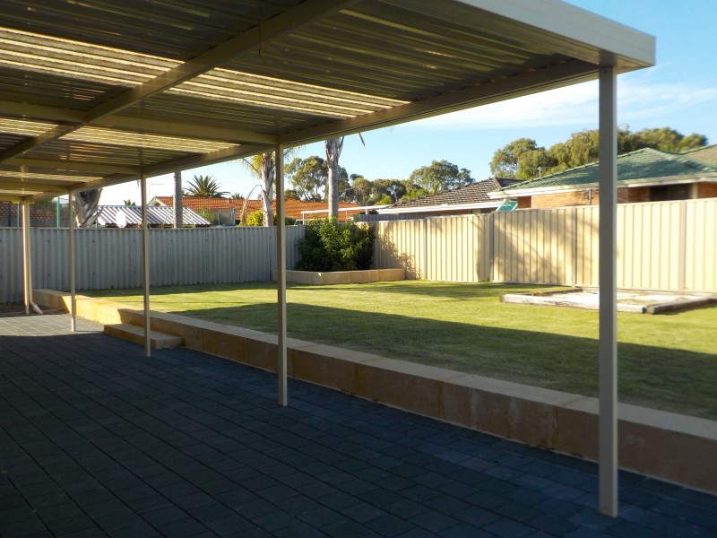 21 Jamaican Road, Safety Bay WA 6169