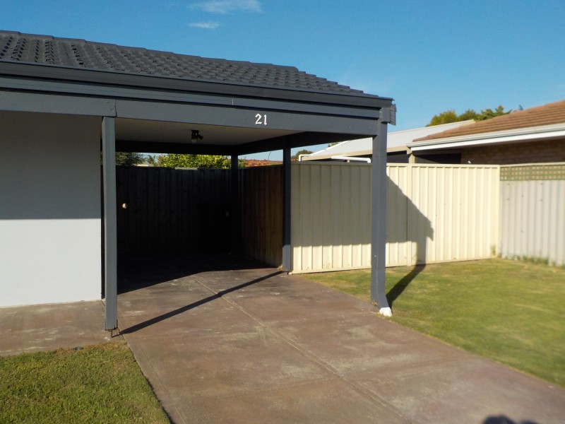 21 Jamaican Road, Safety Bay WA 6169