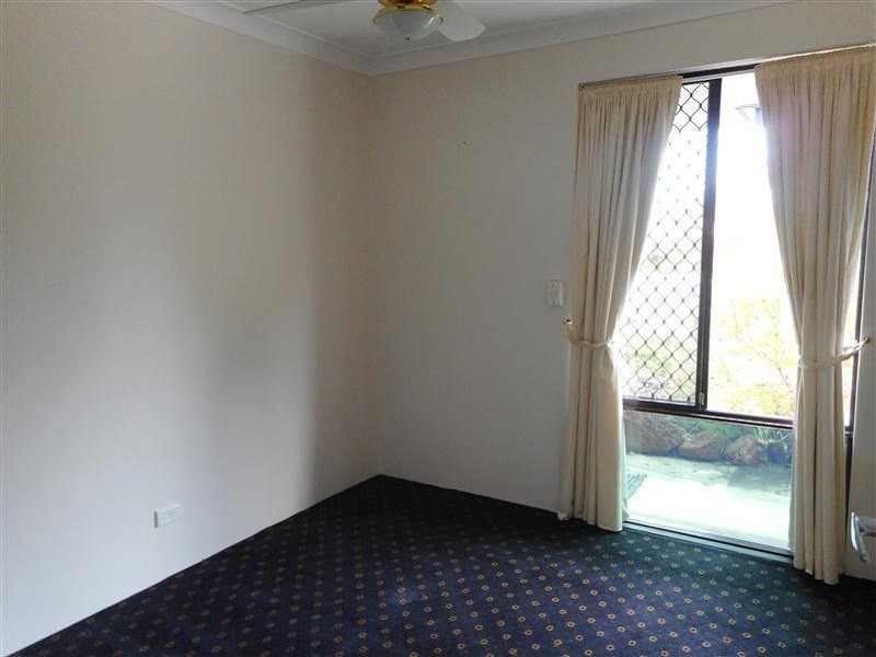 11 Noumea Place, Waikiki WA 6169