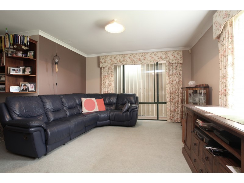 15 Jaywick Close, Safety Bay WA 6169