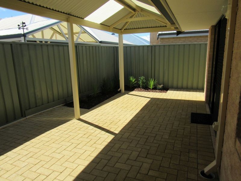 Villa 105 Prosperine Loop, Port Kennedy WA 6172