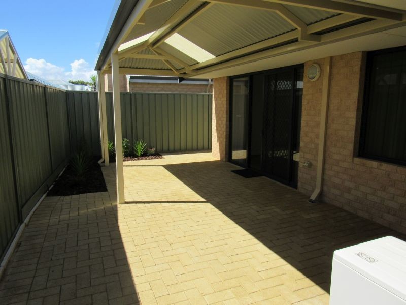 Villa 105 Prosperine Loop, Port Kennedy WA 6172