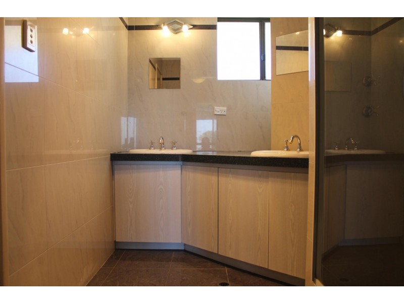 195A Rockingham Beach Road, Rockingham WA 6168