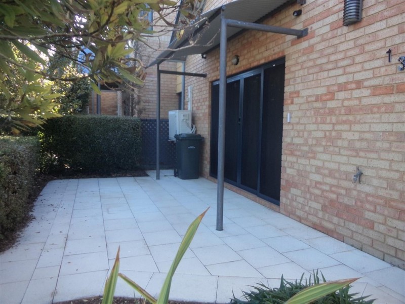 13/20 Lake Street, Rockingham WA 6168