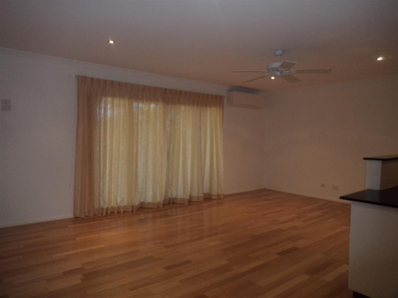 13/20 Lake Street, Rockingham WA 6168
