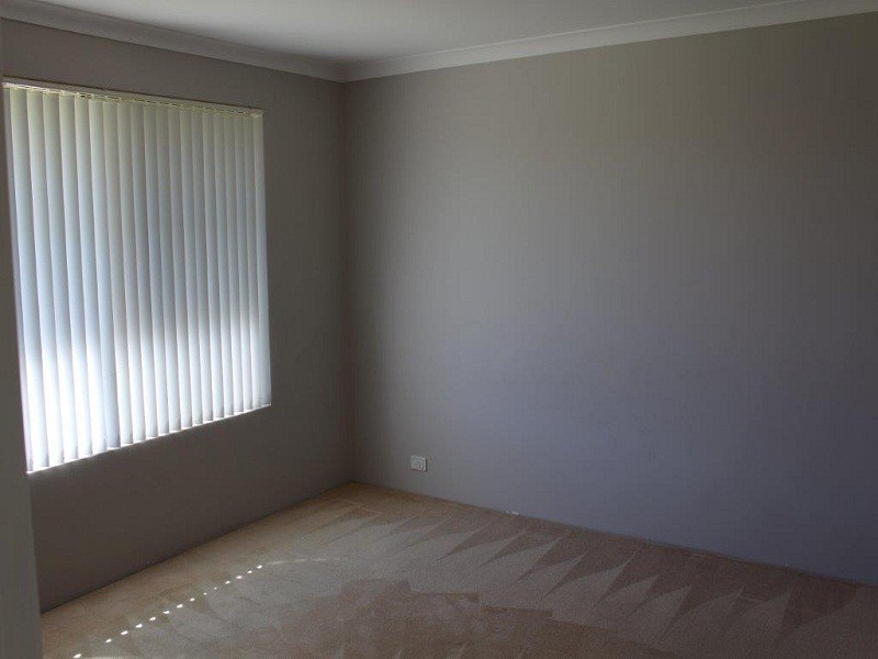 2/25 Penang Loop, Warnbro WA 6169