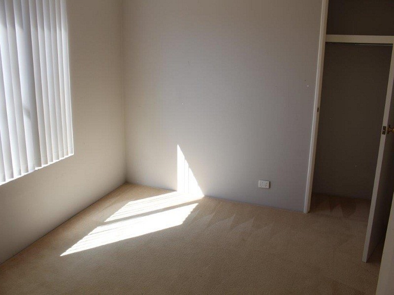 2/25 Penang Loop, Warnbro WA 6169