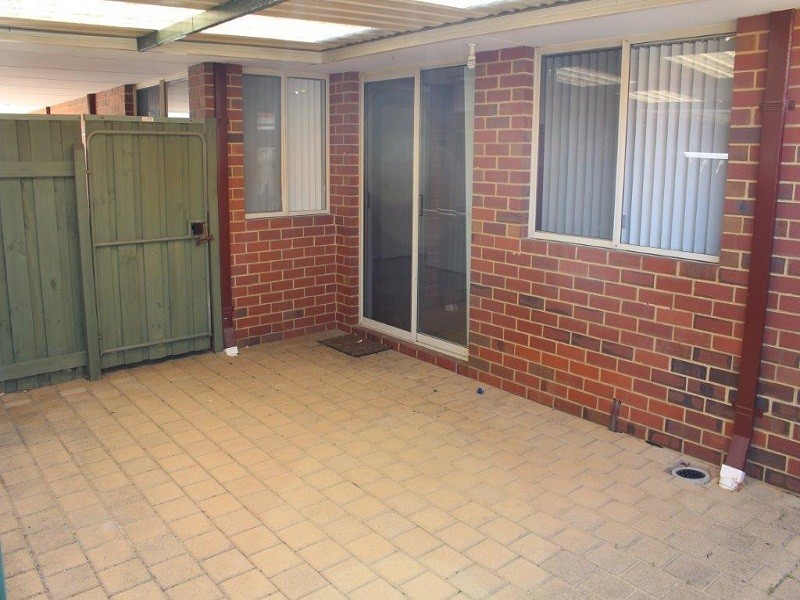 2/25 Penang Loop, Warnbro WA 6169