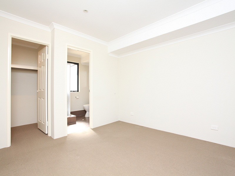 21 Boobook Lane, Baldivis WA 6171