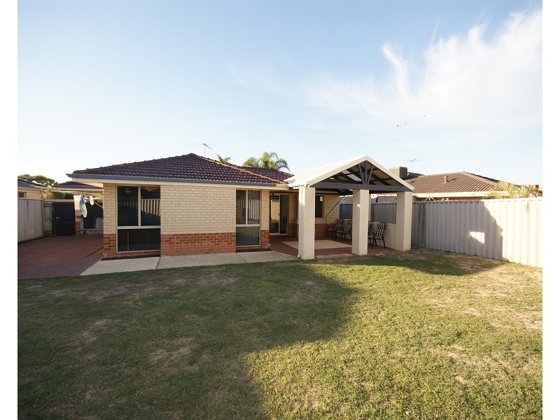 7A Dress Circle, Warnbro WA 6169