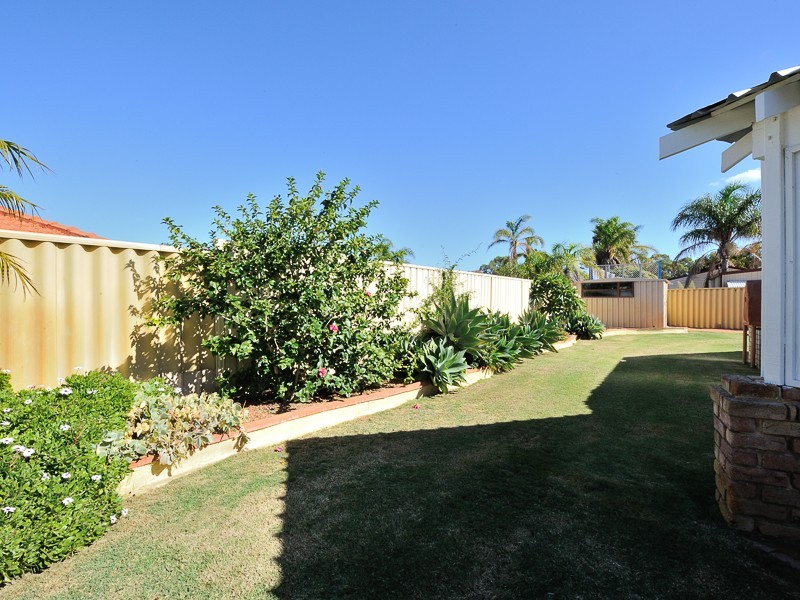 6  Portsea Place, Cooloongup WA 6168