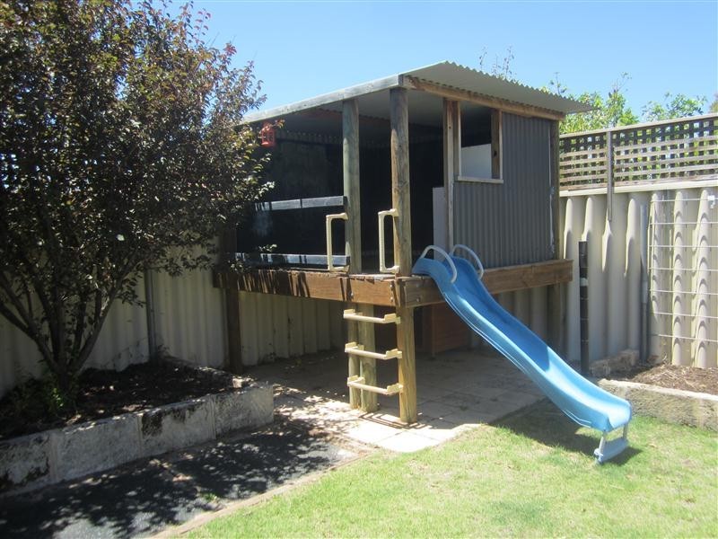 13 Noosa Drive, Secret Harbour WA 6173