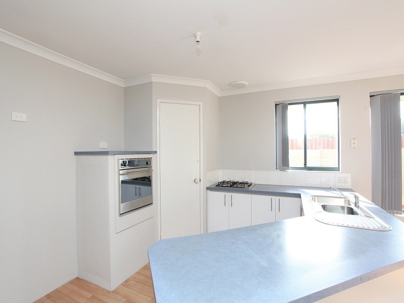 32 Wittecarra Crescent, Port Kennedy WA 6172