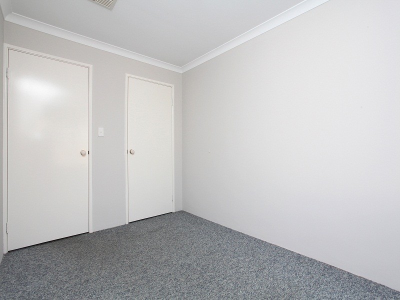 32 Wittecarra Crescent, Port Kennedy WA 6172