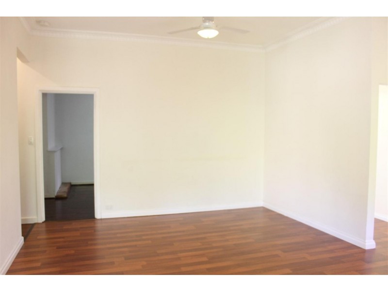 210 Safety Bay Road, Safety Bay WA 6169