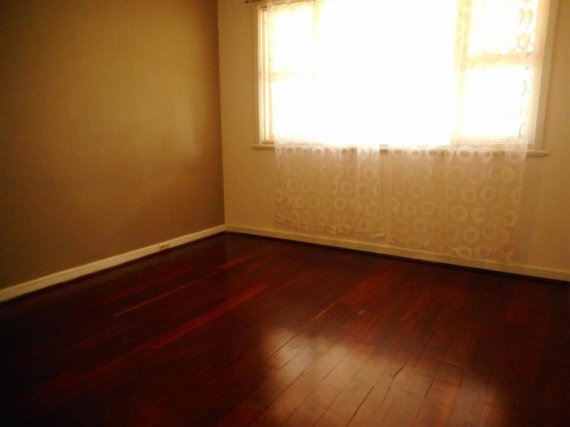 210 Safety Bay Road, Safety Bay WA 6169