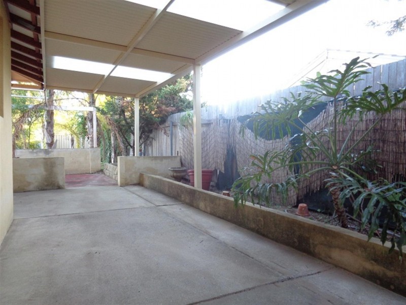 14 Linville Avenue, Cooloongup WA 6168